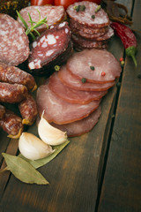 Smoked sausage with rosemary and peppercorns