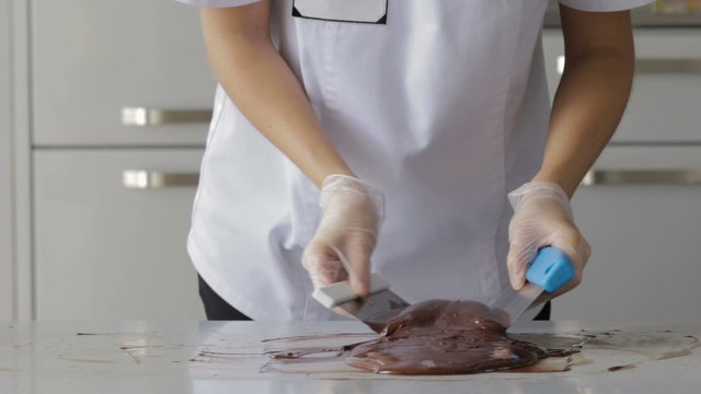 Making chocolate candies