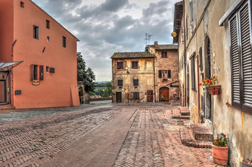 Fototapeta premium old paved street in Certaldo