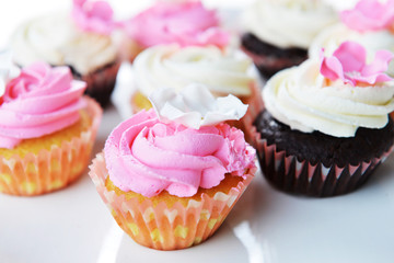 Small cakes