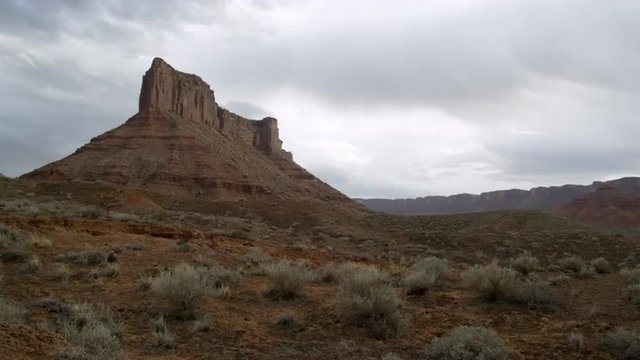 Static shot of Parriot Butte.