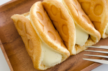 カスタードワッフル