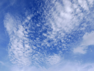 clouds in the blue sky