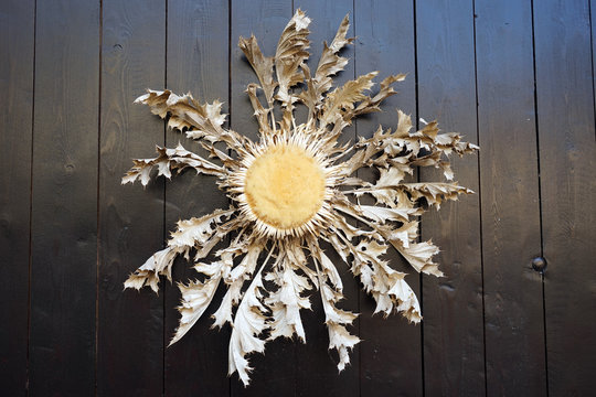 Dried flower