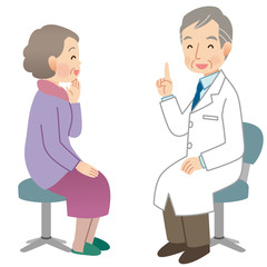 医療　診察　高齢者　笑顔