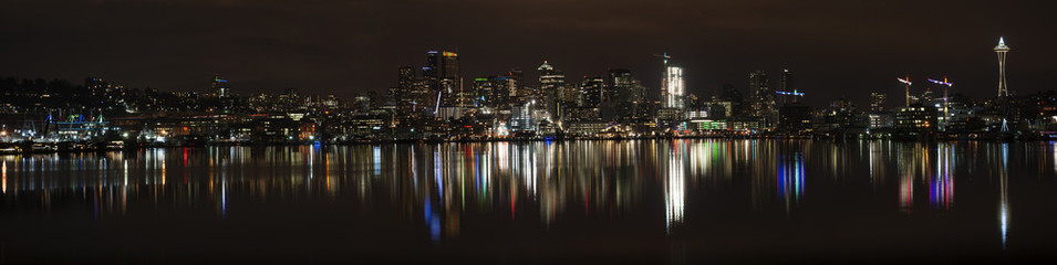 Obraz premium Seattle Skyline in Panorama