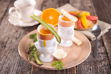 soft boiled egg and asparagus