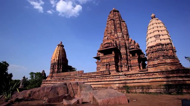 Zoom out shot of a temple, Khajuraho Temples, Khajuraho, Chhatarpur District, Madhya Pradesh, India