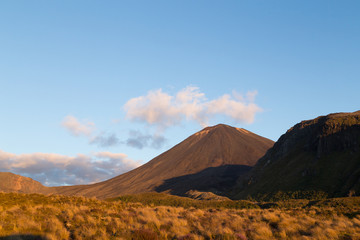 Fototapeta na wymiar View of Mount Ngauruhoe