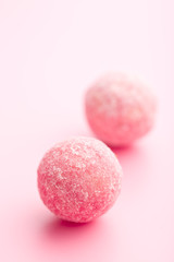 Obraz na płótnie Canvas pink marzipan balls