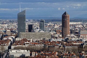 Les tours de La Part-Dieu, depuis la colline