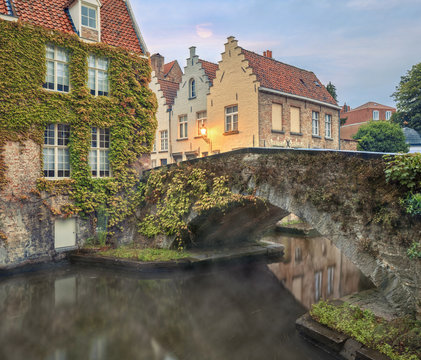 Bruges canals and bridges