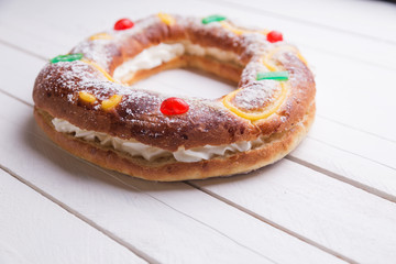 roscon de reyes, spanish three kings cake eaten on epiphany day