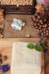 Tofu for cooking and soybean seed.