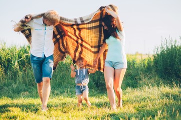 dad mom daughter family outdoor recreation