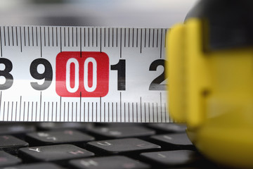 The range on the keyboard . A zero report .