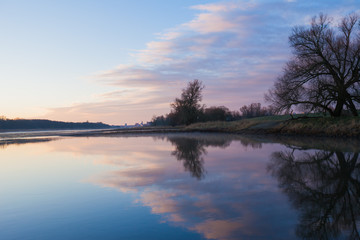 Naklejka na ściany i meble Oder River at dawn