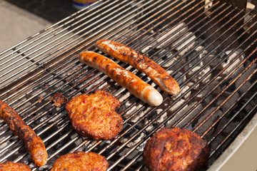 Thuringian sausage and frikadeller