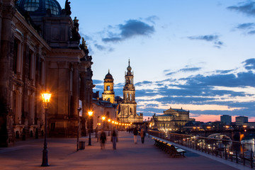 Fototapeta na wymiar After sunset in Dresden