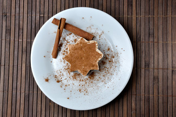 Cinnamon ice cream star