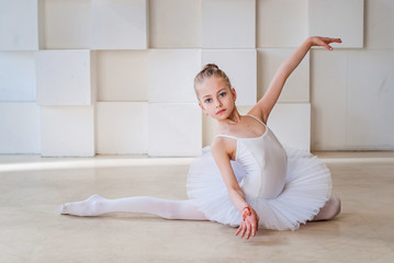Obrazy na Plexi  Mała baletnica