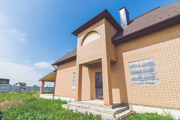 The construction of a new country house