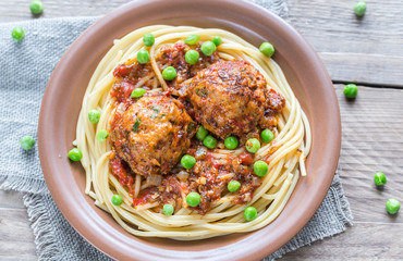 Turkey meatballs with pasta and fresh peas