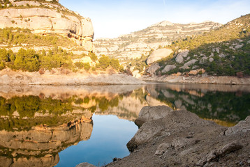 Fototapeta na wymiar Rocks and reservoir in Spain 3
