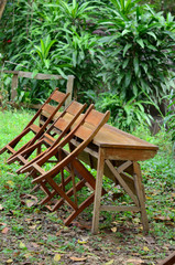 Obraz premium wood chair in park