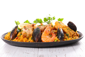 paella with mussels and shrimps