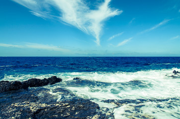 Fototapeta na wymiar blue ocean horizon