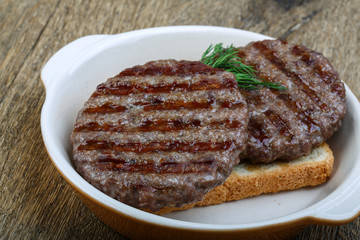 Grilled burger cutlet