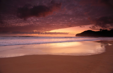 Dawn colours at Warriewood Beach