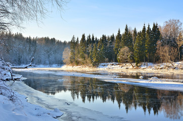 Fototapeta na wymiar Gauja river valley winter landscape. Sigulda, Latvia