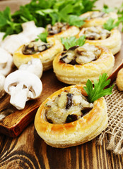 Vol au vent with mushroom stuffing