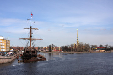 Fototapeta na wymiar Embankment of the river Neva in Saint-Petersburg, Russia