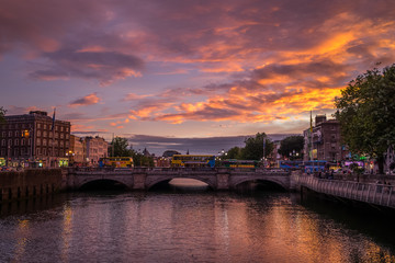 Fototapeta premium Dublin nocą, Irlandia