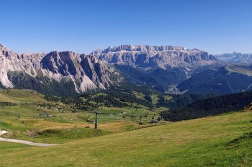 Fototapeta na wymiar Sella Gruppe in Dolomiten - Sella group in Dolomites 11