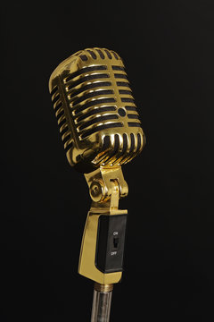 microphone r&eacute;tro vintage dor&eacute;
