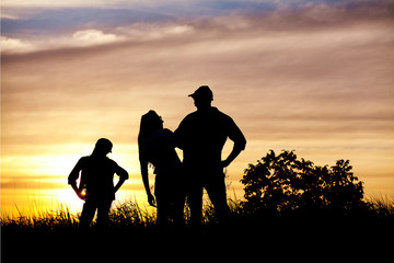 Fototapeta na wymiar silhouette of family
