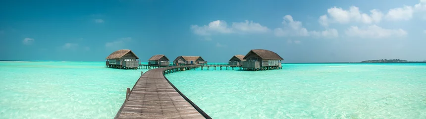 Crédence de cuisine en verre imprimé Île Merveilleux lagon autour d& 39 une île maldivienne