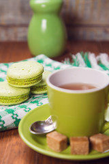 macaroons with tea