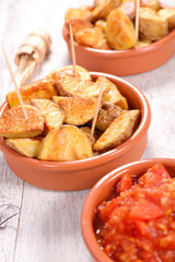patatas bravas