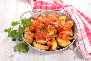patatas bravas