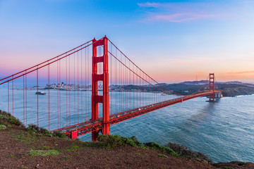 Fototapeta na wymiar Sunset at Golden Gate Bridge, San Francisco