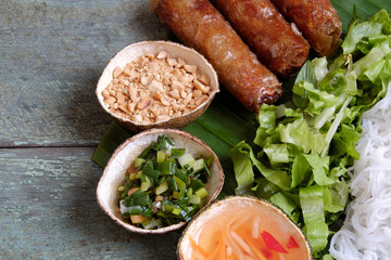 Vietnamese food, spring roll, bun,cha gio