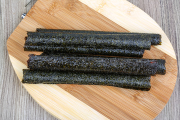 Seaweed rolls