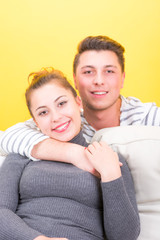 zufriedenes p&auml;rchen