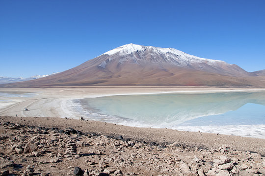 Laguna Verde na płaskowyżu Altiplano w Boliwii