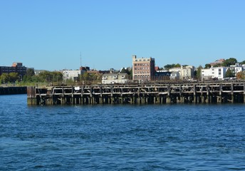 Fototapeta na wymiar old pier in the Boston Harbor area, Boston Massachusetts, USA 